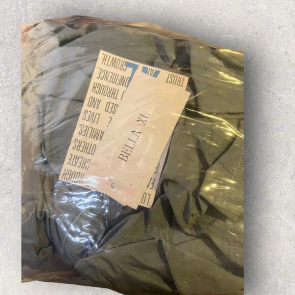 Lularoe Bella Wrap Skirt XL NWT Gray Solid HTF Unicorn Ruffle Casual Skirt - Picture 7 of 9